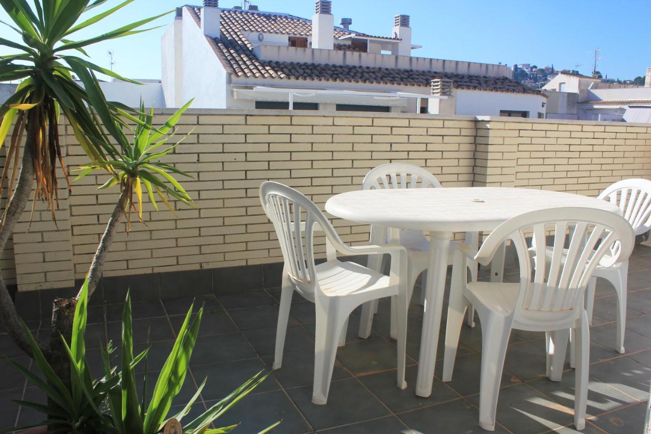 Apartamentos Las Palmeras 3000 Peñíscola エクステリア 写真
